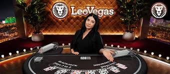 Live baccarat card distribution and hand settlement Baccarat shoe and banker/player hands on slot bonanza88